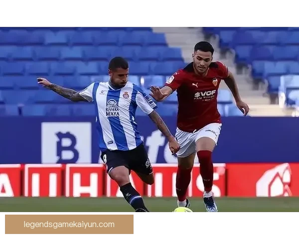 西甲转会动态逐渐升温，多支球队备受关注的引援工作正在进行中